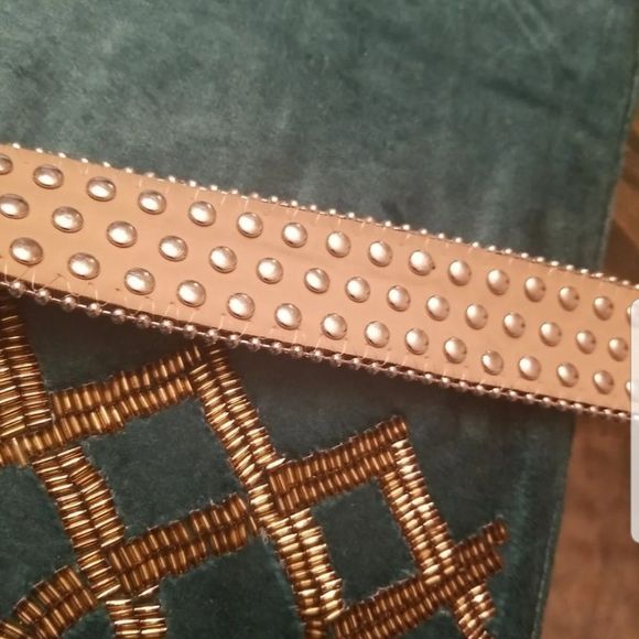 DNA PREMIUM WEAR BELT RED GLITTER W/RED & SILVER STONES. SZ. XS MISSING 1 STONE - Picture 4 of 11